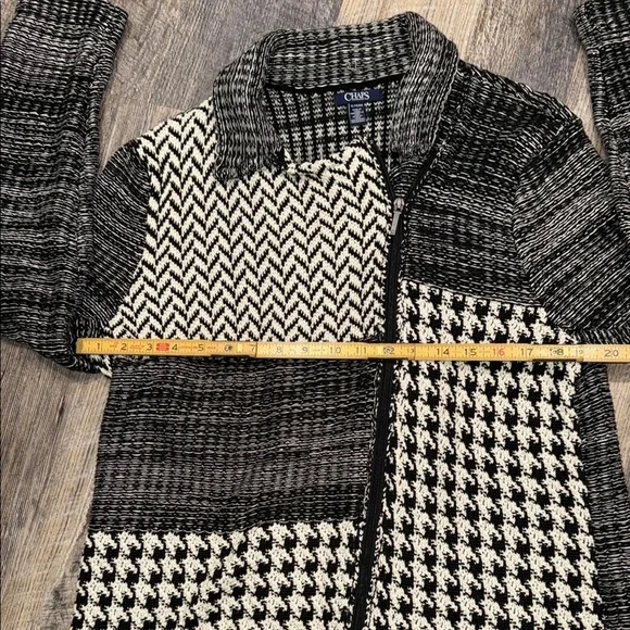 Chaps Monochrome Black and White Knit Sweater - Picture 5 of 8